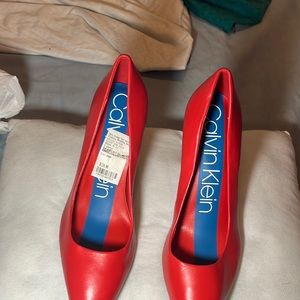 CALVIN KLEIN SHOE RED SIZE 9 1/2